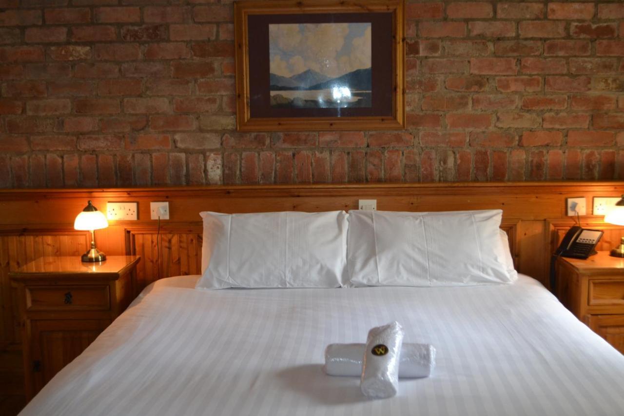 Walsh'S Hotel And Apartments Maghera  Екстер'єр фото