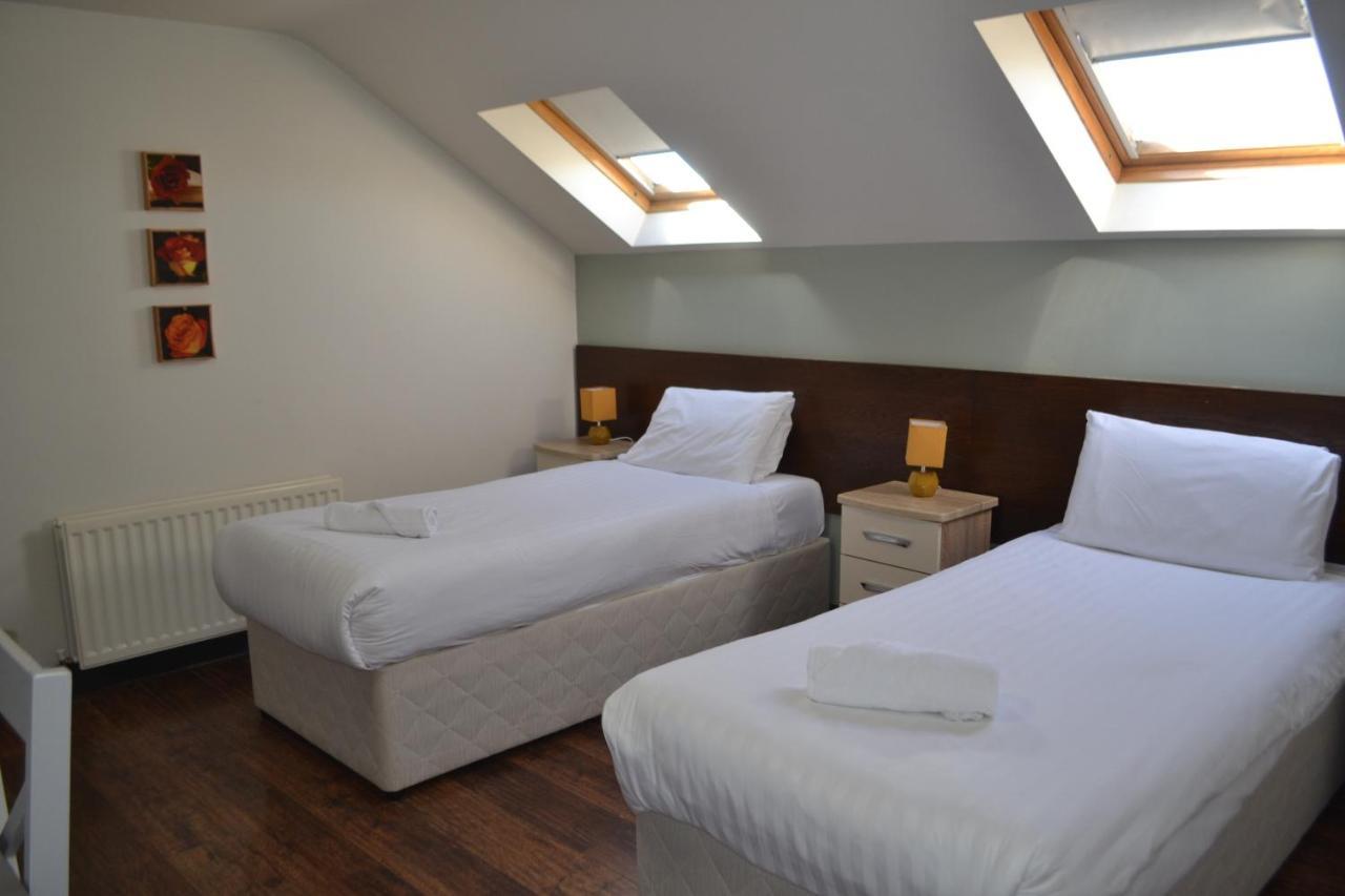 Walsh'S Hotel And Apartments Maghera  Екстер'єр фото