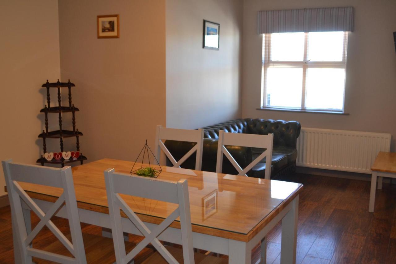 Walsh'S Hotel And Apartments Maghera  Екстер'єр фото