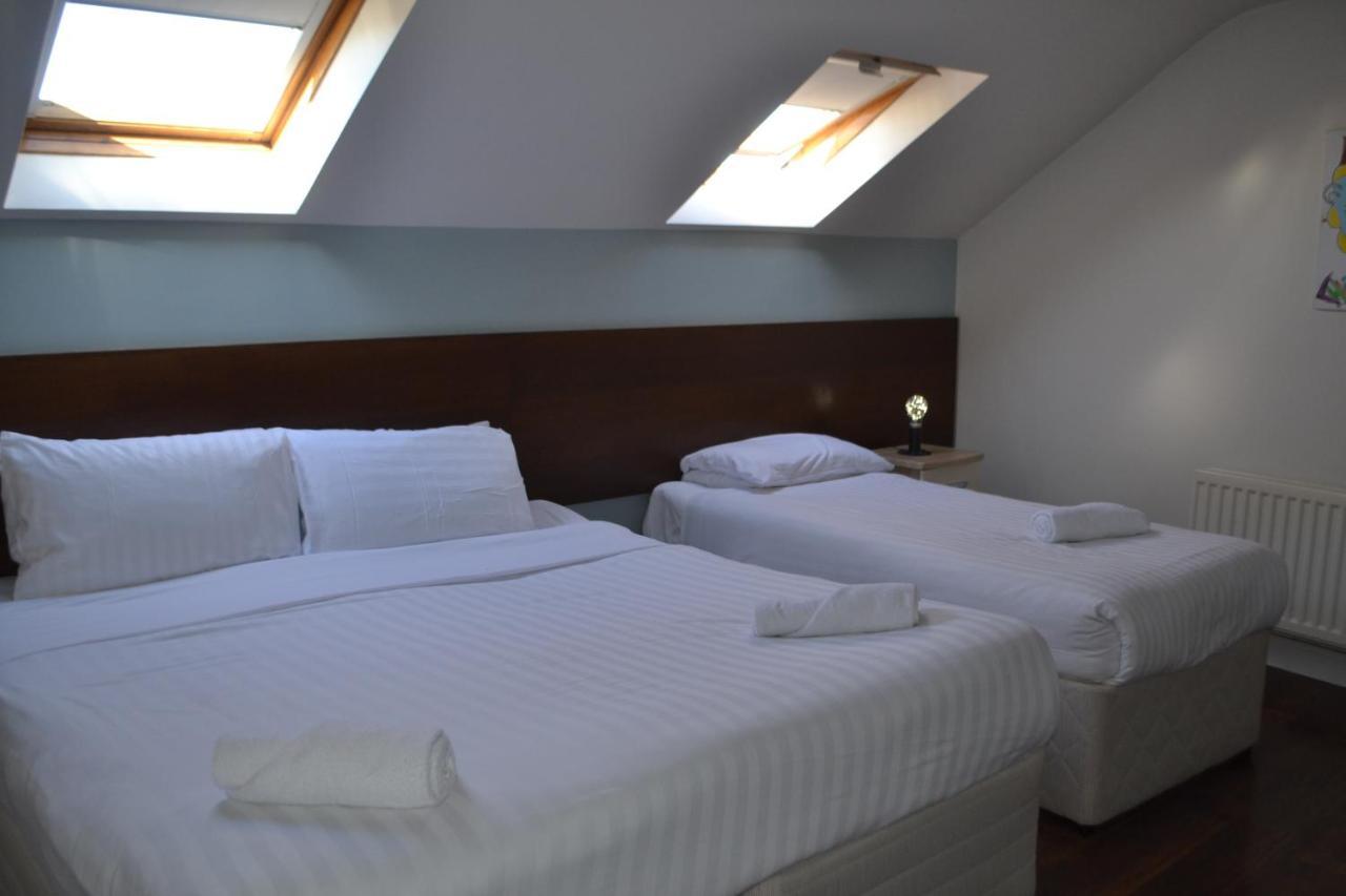 Walsh'S Hotel And Apartments Maghera  Екстер'єр фото