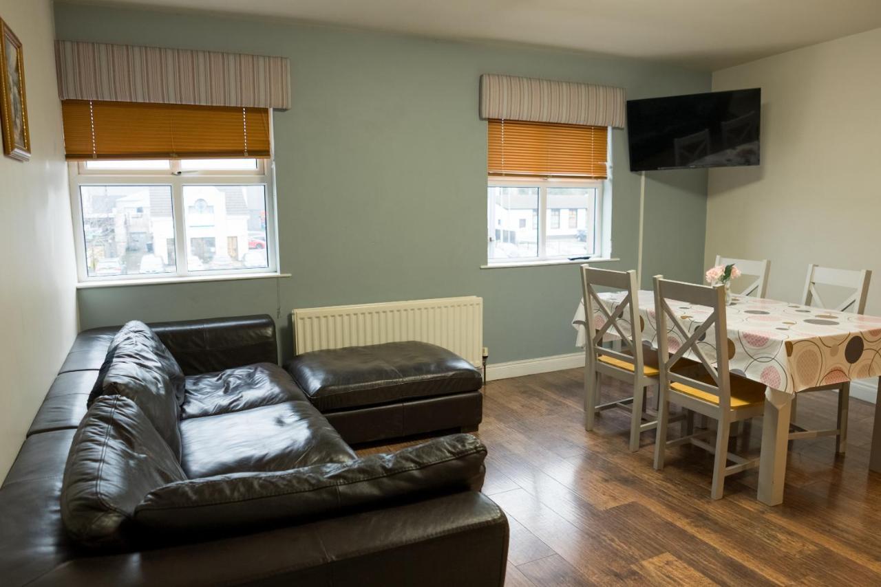 Walsh'S Hotel And Apartments Maghera  Екстер'єр фото